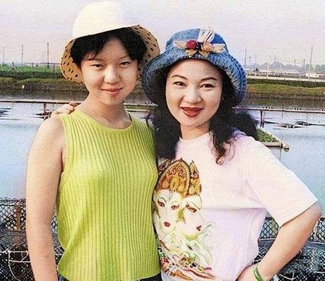 白冰冰之女白晓燕：演艺圈新生代的崛起之星
